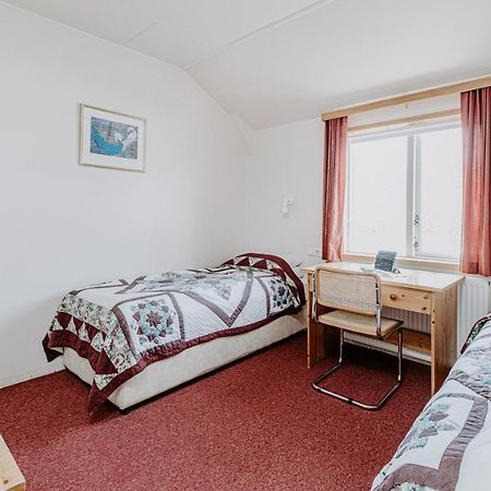 Narfastadir Guesthouse لاوغار المظهر الخارجي الصورة